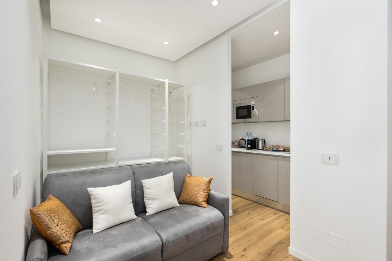 Magnoliaapartments - 18B Visconti Duomo ميلان المظهر الخارجي الصورة